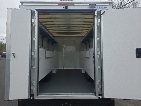 New 2026 Ford Transit 350 AWD image 9
