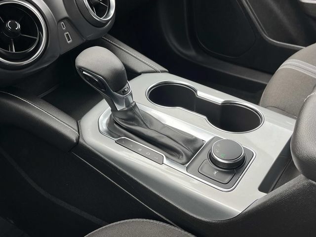Used 2025 Chevrolet Blazer LT FWD image 34