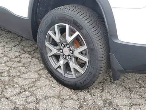 Used 2021 GMC Acadia SLE w/ Driver Convenience Package image 30