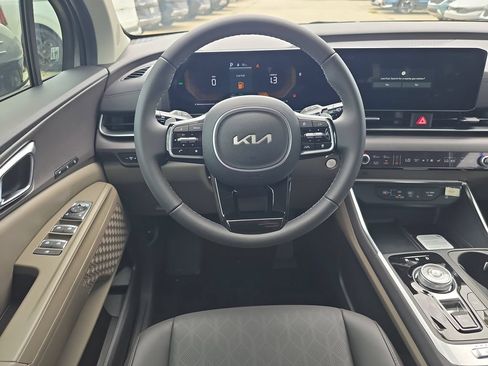 New 2026 Kia Carnival EX FWD image 14
