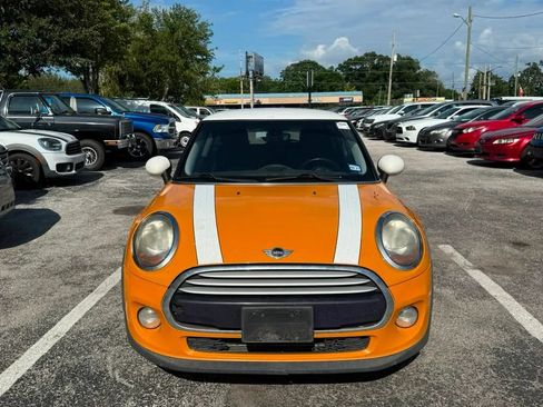 Used 2015 MINI Cooper 2-Door Hardtop FWD image 2