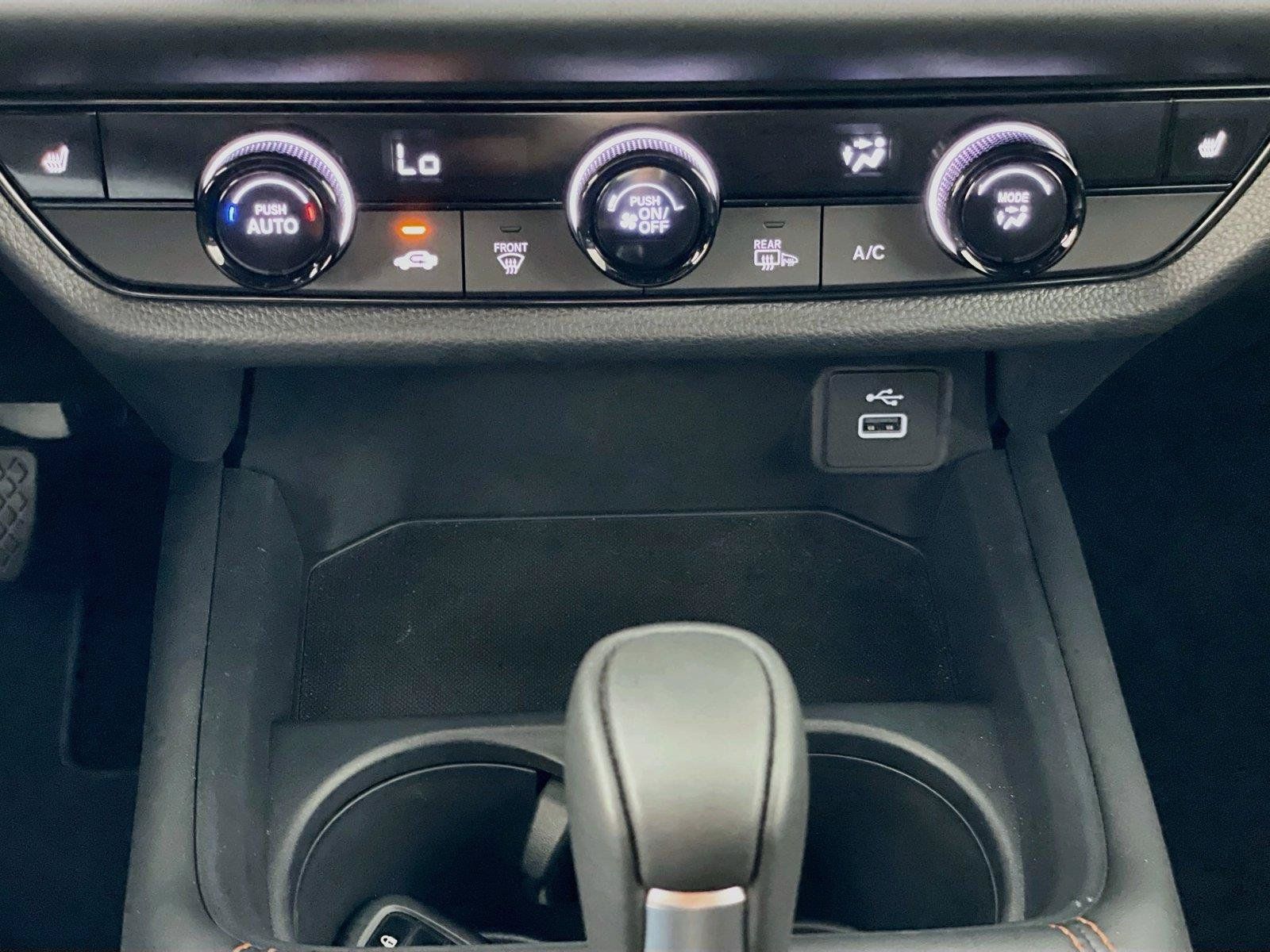 Certified 2025 Honda HR-V Sport image 20