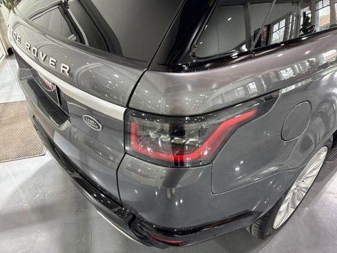 Used 2019 Land Rover Range Rover Sport HSE image 34