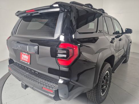 New 2026 Toyota 4Runner TRD Off-Road Premium AWD/4WD image 4