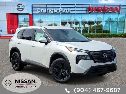 New 2026 Nissan Rogue SV w/ Cold Weather Package FWD image 1