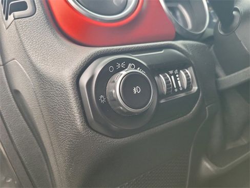 Used 2020 Jeep Wrangler Rubicon image 19