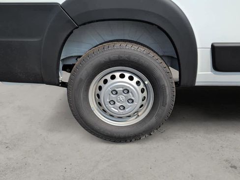 Used 2023 RAM ProMaster 2500 image 21