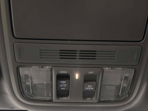 Used 2017 Honda CR-V EX image 28