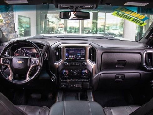 Used 2023 Chevrolet Silverado 2500 High Country image 15