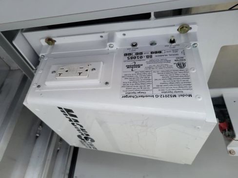 Used 2017 RAM 5500 Tradesman w/ Power & Remote Entry Group image 44