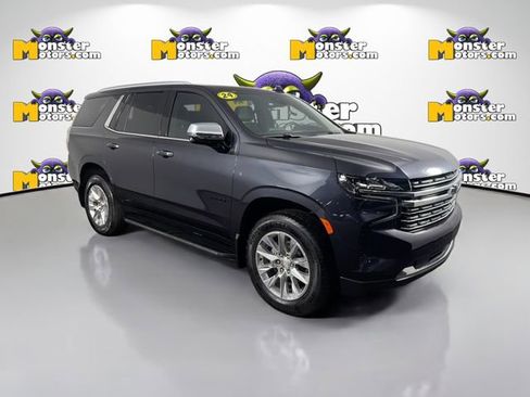 Used 2024 Chevrolet Tahoe Premier AWD/4WD image 3