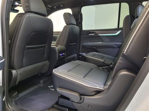 New 2026 GMC Acadia Denali w/ Super Cruise Package image 13