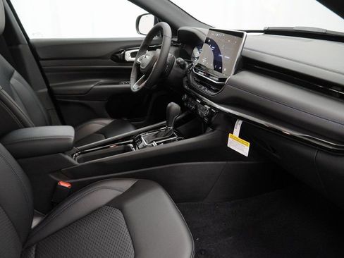 New 2026 Jeep Compass Latitude image 34