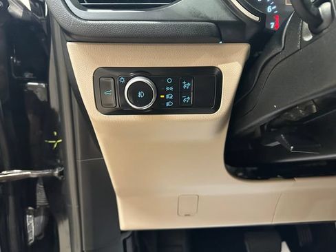 Used 2020 Ford Escape SEL AWD/4WD image 18