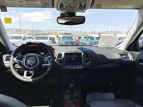 Used 2021 Jeep Compass Trailhawk AWD/4WD image 13