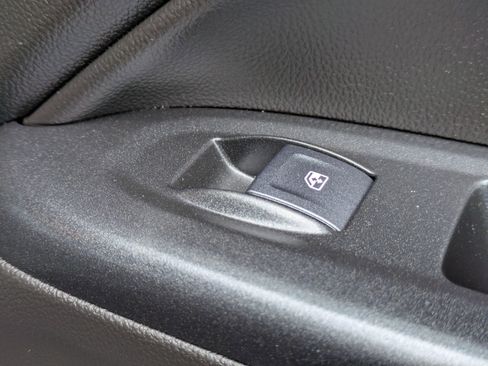Used 2018 Chevrolet Colorado ZR2 AWD/4WD image 33