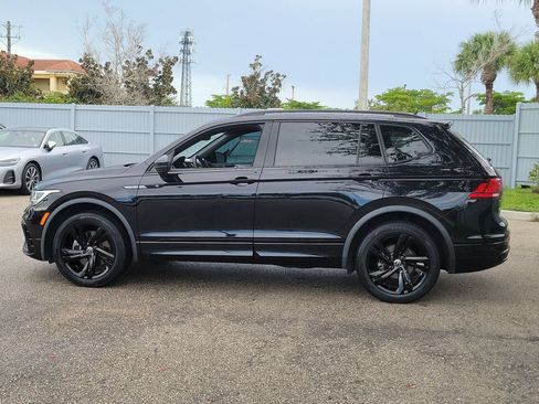Used 2023 Volkswagen Tiguan SE R-Line FWD image 8