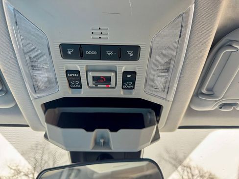 Used 2022 Toyota RAV4 XLE w/ Convenience Package image 22