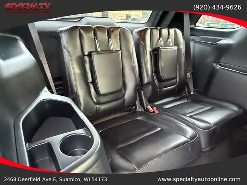 Used 2018 Ford Explorer XLT w/ Equipment Group 202A image 23