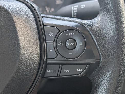 Certified 2025 Toyota Corolla LE FWD image 16