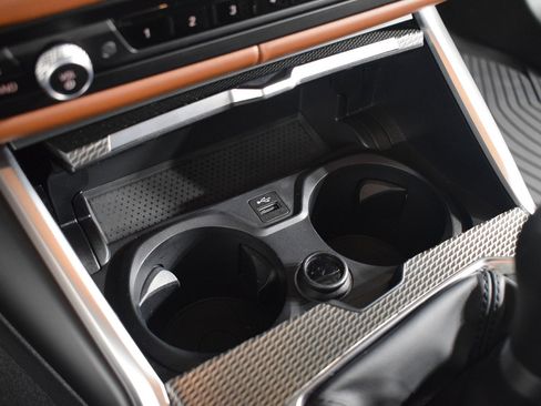 Used 2023 BMW M4 w/ M Driver's Package image 30