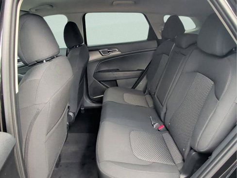 New 2026 Kia Sportage LX FWD image 20