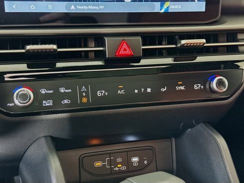 New 2026 Kia Sportage SX image 18