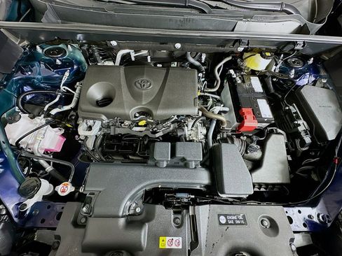 Certified 2025 Toyota RAV4 XLE w/ Convenience Package FWD image 30