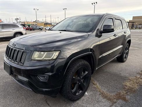 Used 2014 Jeep Grand Cherokee Altitude image 3