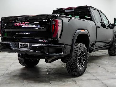 Used 2026 GMC Sierra 2500 AT4X AWD/4WD image 12