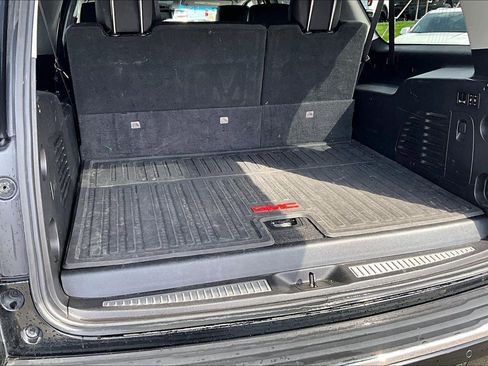 Used 2016 GMC Yukon XL Denali w/ Open Road Package image 4