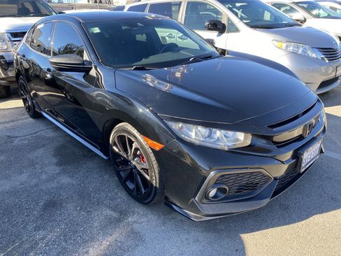 Used 2019 Honda Civic Sport image 7