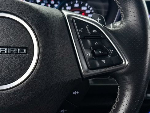Used 2017 Chevrolet Camaro SS RWD image 36