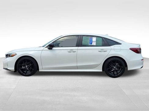 Used 2025 Honda Civic Sport image 2