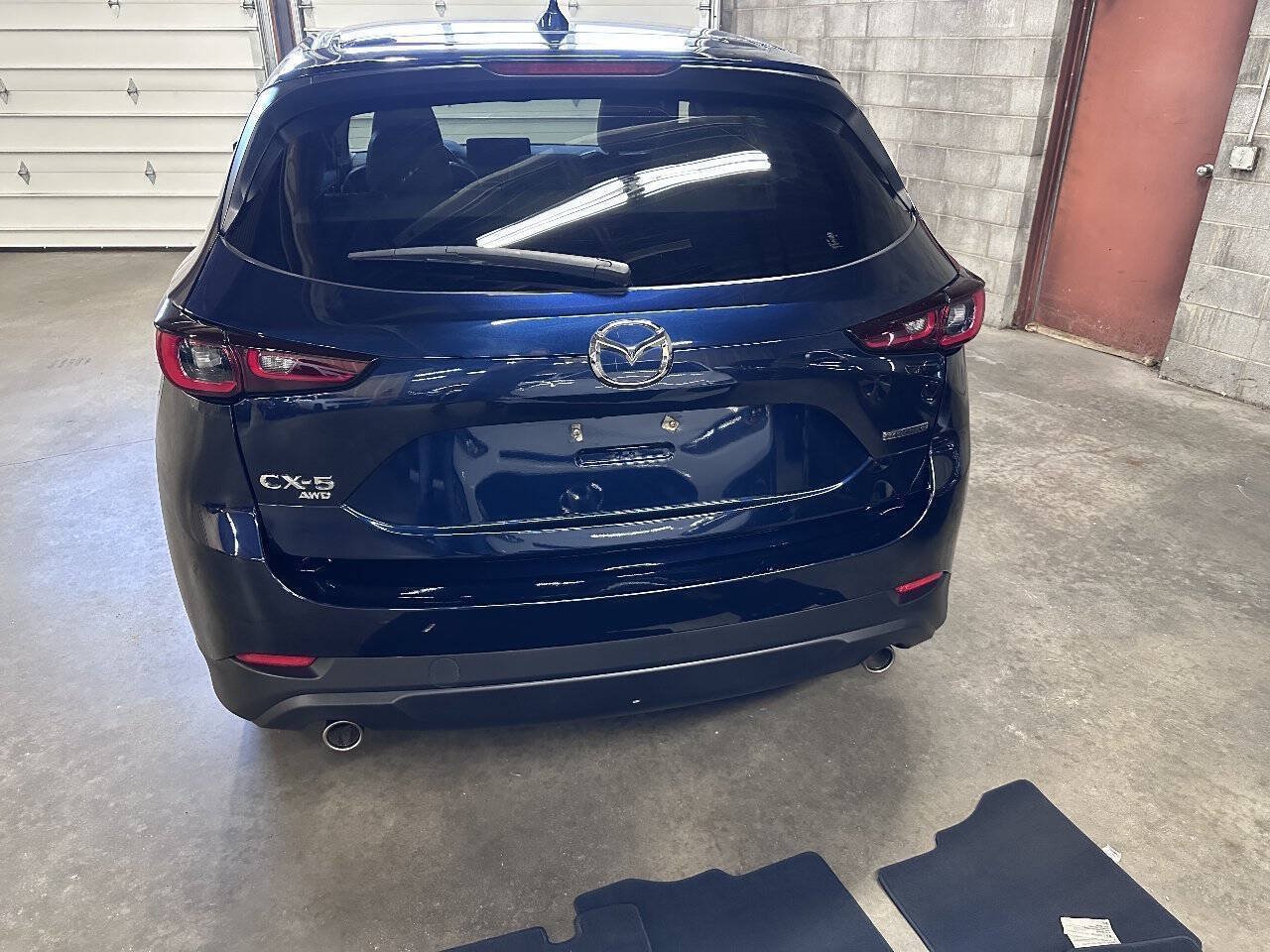 Used 2022 MAZDA CX-5 AWD 2.5 S w/ Premium Package image 4