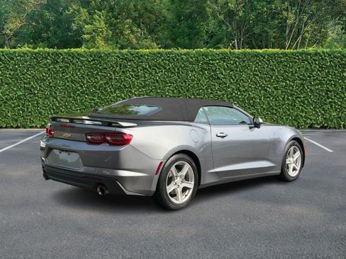 Used 2022 Chevrolet Camaro LT RWD image 3