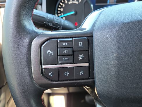 Used 2024 Ford Expedition Limited AWD/4WD image 21