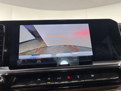 Used 2024 GMC Sierra 1500 Elevation w/ LPO, Elevation Black Package image 30