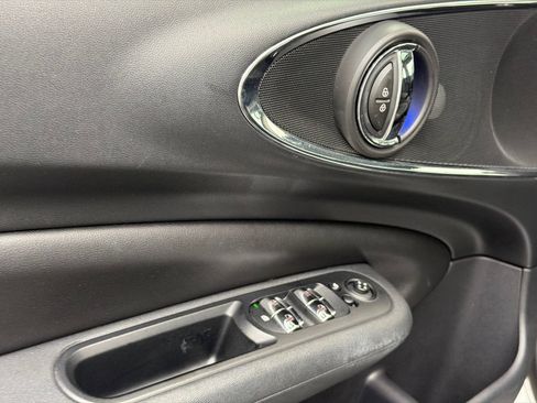 Used 2016 MINI Cooper Clubman FWD image 18