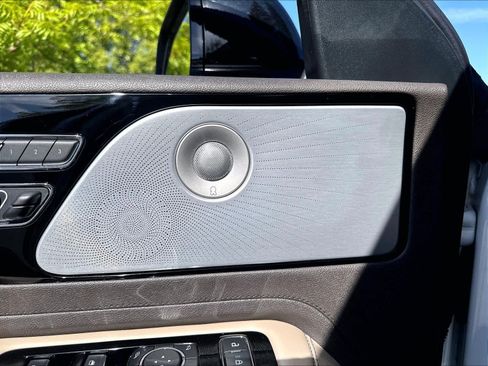 Used 2022 Lincoln Aviator Reserve w/ Equipment Group 201A AWD/4WD image 37