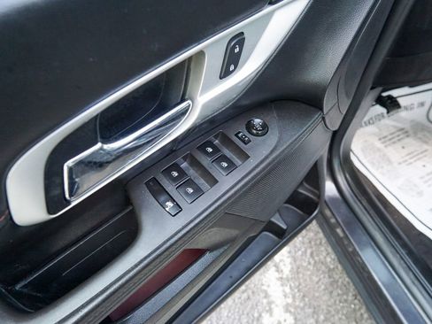 Used 2016 GMC Terrain SLE FWD image 15