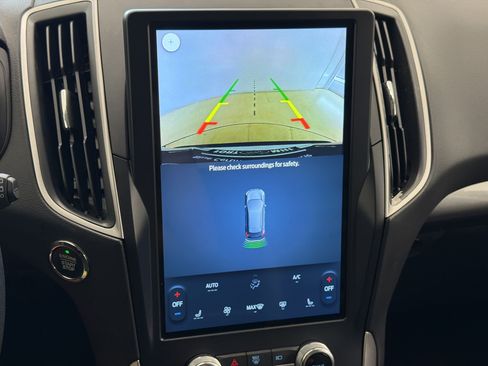 Certified 2024 Ford Edge SEL AWD/4WD image 23