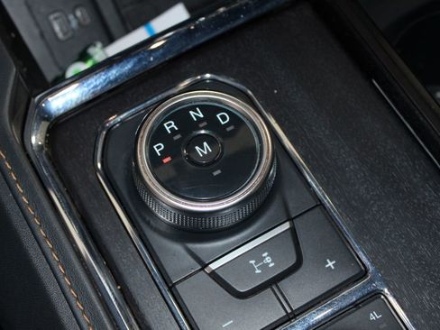 Used 2023 Ford Expedition Max Platinum image 38