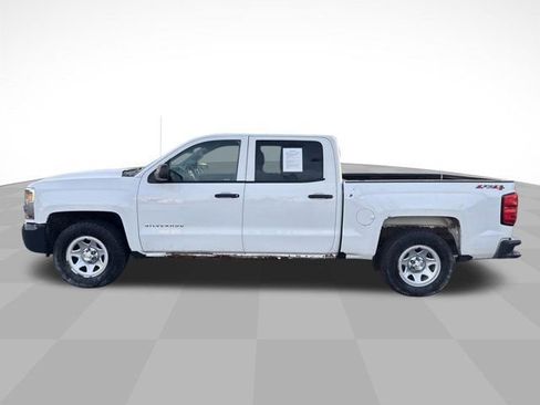 Used 2018 Chevrolet Silverado 1500 W/T w/ Trailering Package AWD/4WD image 4