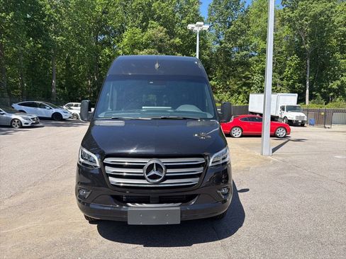Used 2024 Mercedes-Benz Sprinter 3500 image 15