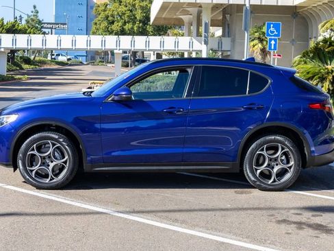 Used 2022 Alfa Romeo Stelvio Sprint image 7