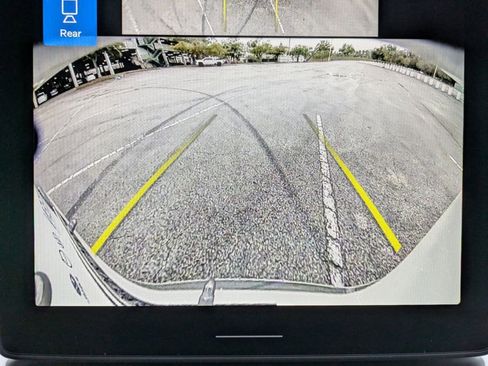 New 2026 Volvo XC90 B6 Plus w/ Protection Package Premier image 28