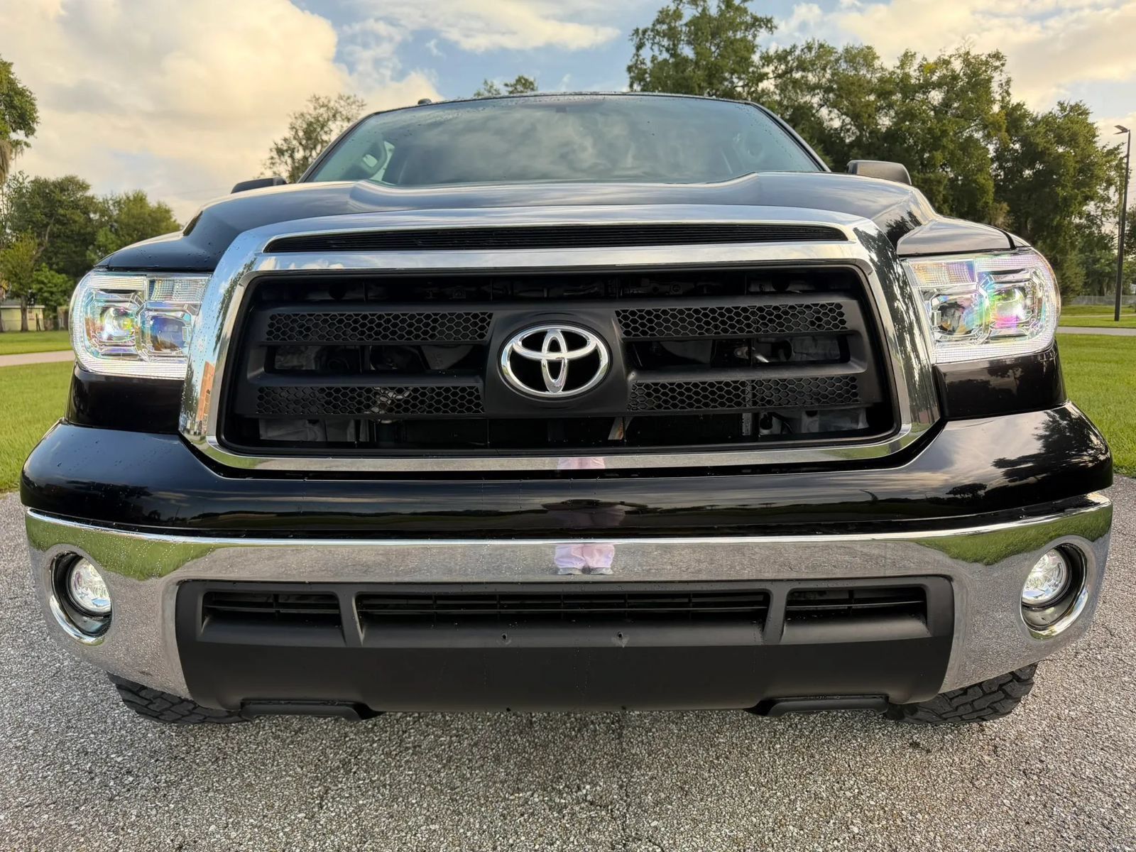 Used 2013 Toyota Tundra 4x4 CrewMax w/ Tow Pkg image 26