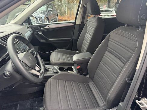 Used 2023 Volkswagen Tiguan S image 8