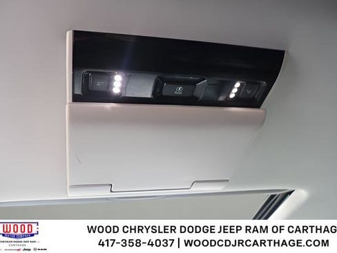 Used 2019 GMC Yukon SLT w/ Open Road Package AWD/4WD image 26